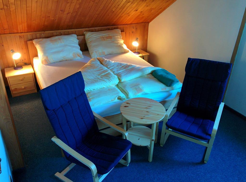 Hostinec U Pejska A Kocicky Mariánské Lázně Zimmer foto