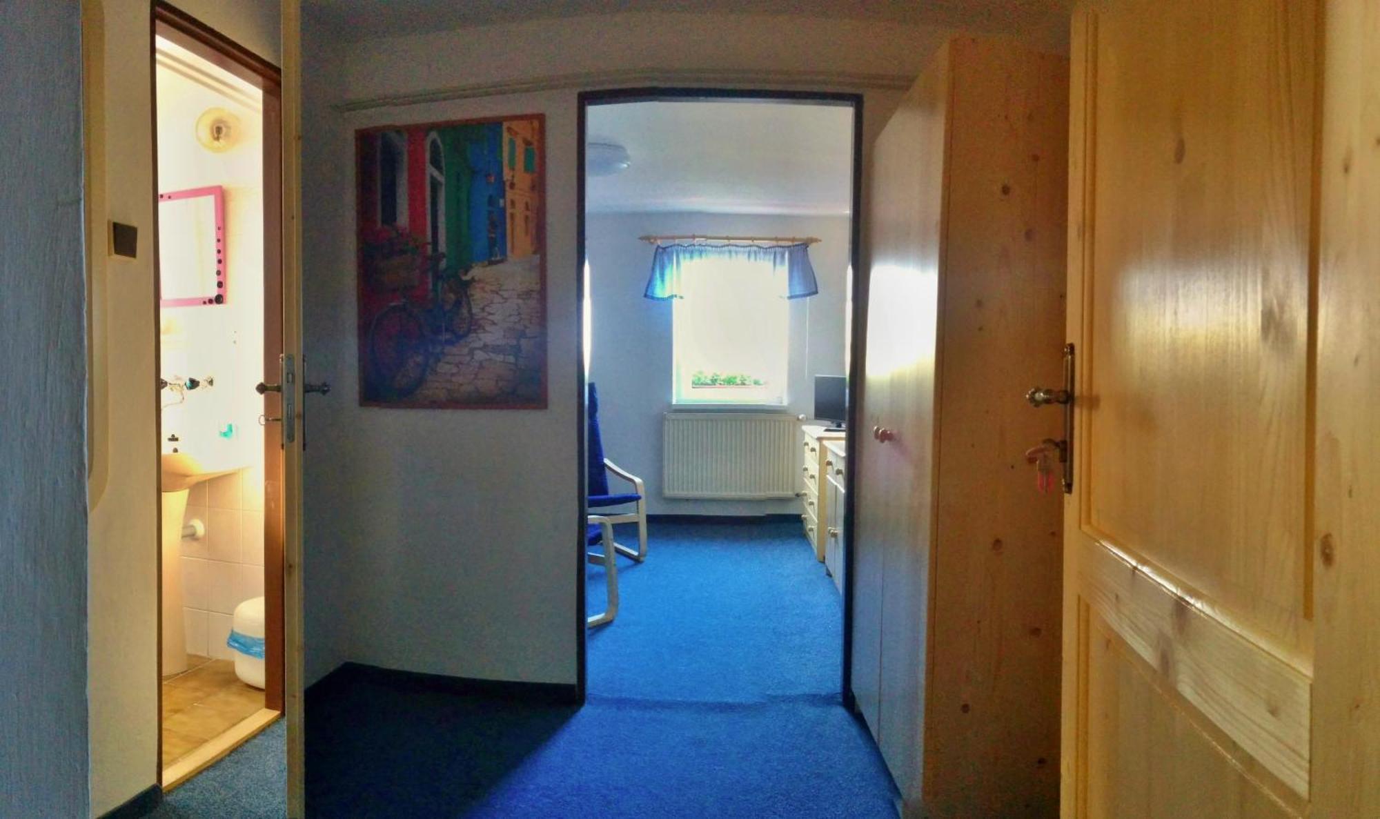 Hostinec U Pejska A Kocicky Mariánské Lázně Zimmer foto